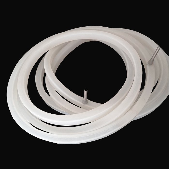 Inflatable rubber seal used for airtight and watertight industrial sealing applications.