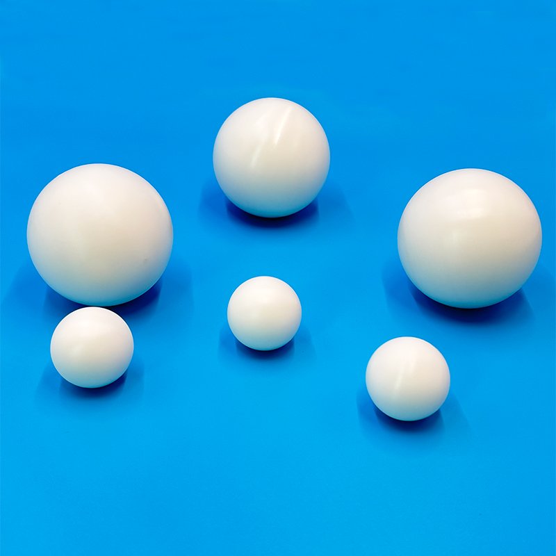 Custom Polyethylene terephthalate PET solid balls in different sizes and specifications