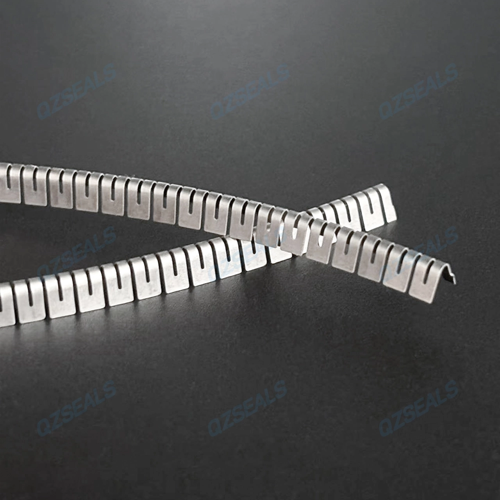 Low friction meander V springs for seals dynamic reciprocating rotary sealing applications